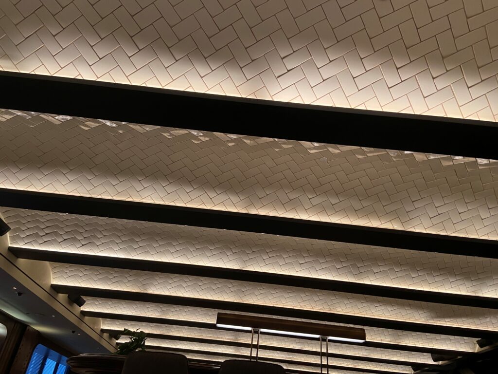 Bar ceiling installation